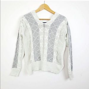 ✨Grey and white knitted sweater